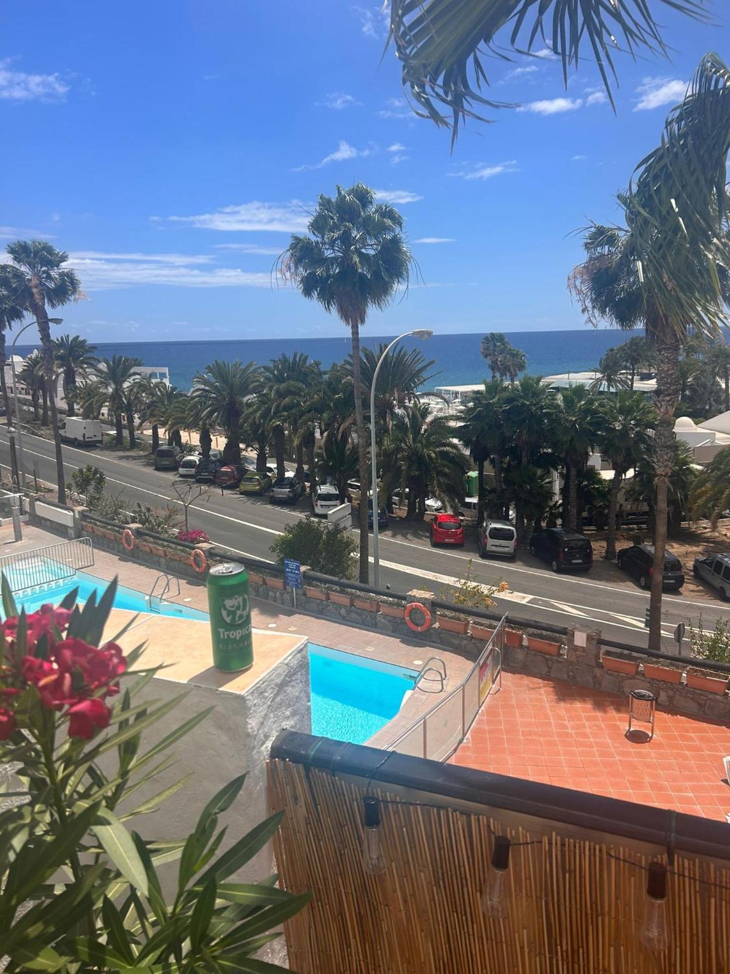 Bluejay Apartamento Playa Del Cura 皮拉亚德尔库拉 外观 照片